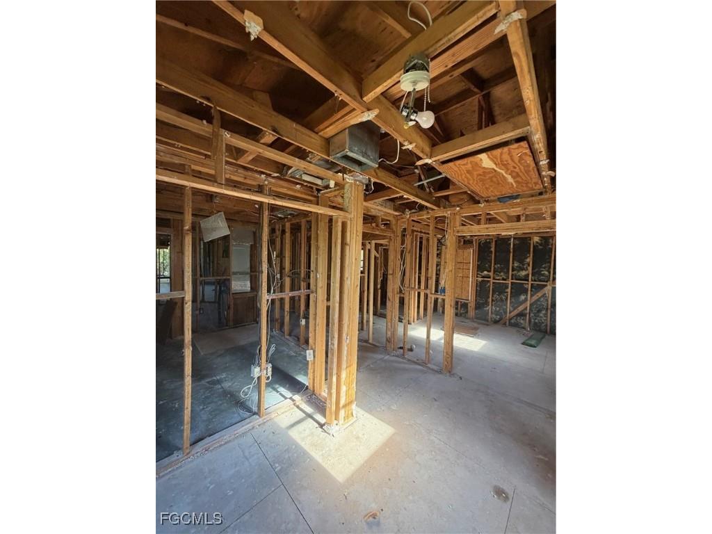13761 Sophomore Lane Fort Myers FL 33912 2025024883 image4