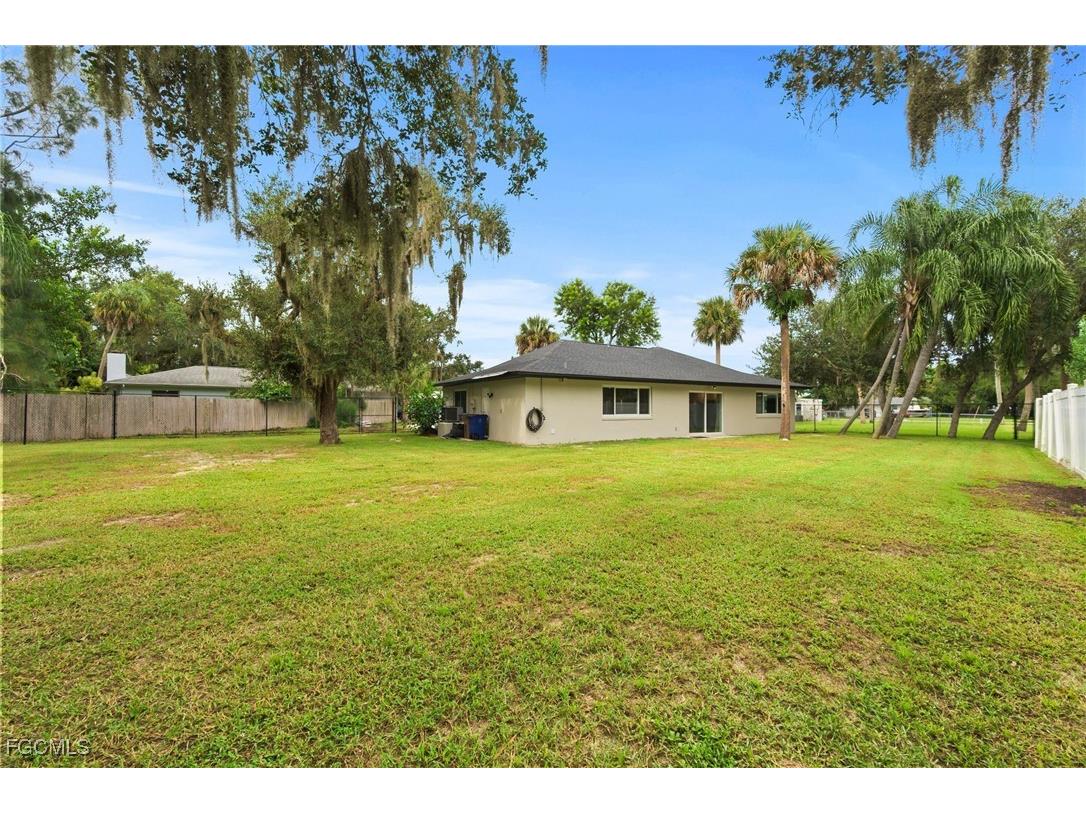 13764 River Forest Drive Fort Myers FL 33905 2025008501 image26