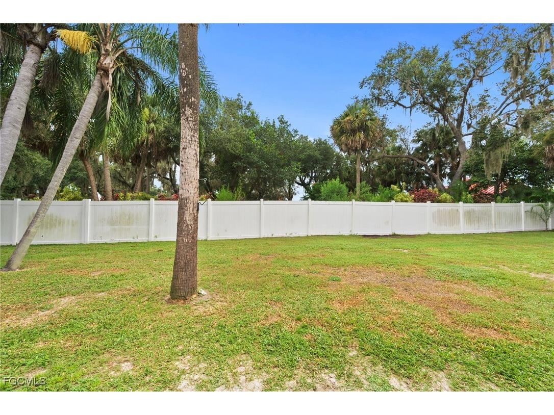 13764 River Forest Drive Fort Myers FL 33905 2025008501 image29