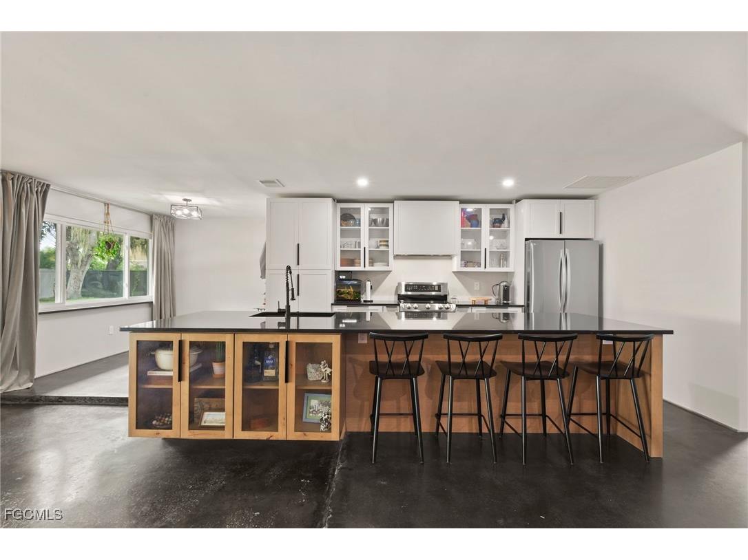 13764 River Forest Drive Fort Myers FL 33905 2025008501 image7