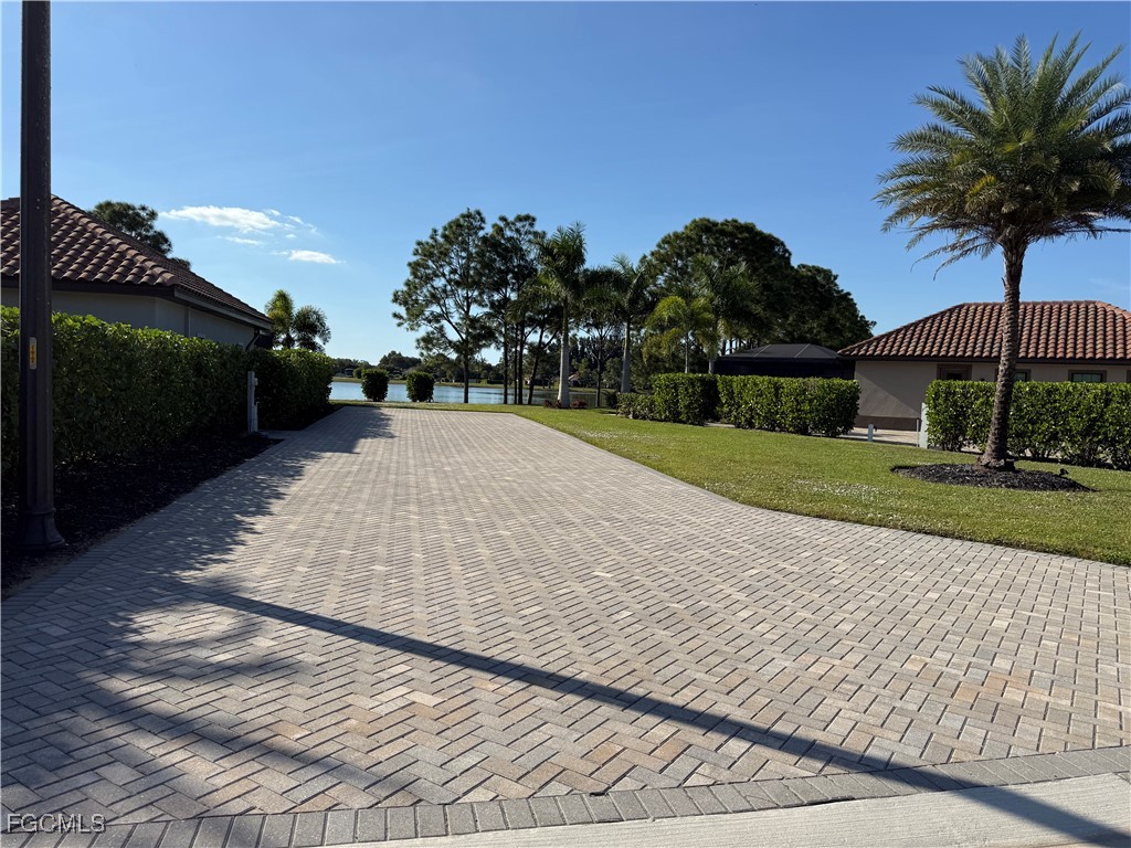 13767 Golden Palms Circle Fort Myers FL 33913 2025021541 image3