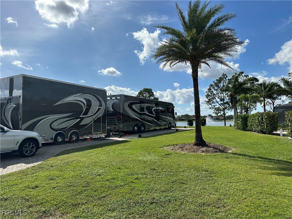 13767 Golden Palms Circle Fort Myers FL 33913 2025021541 image9