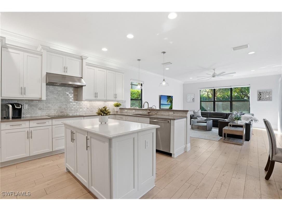 13768 Luna Drive Naples FL 34109 225080203 image8