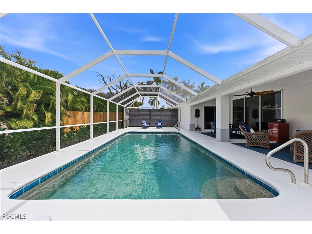 1377 Coconut Drive Fort Myers FL 33901 2026010739 image20