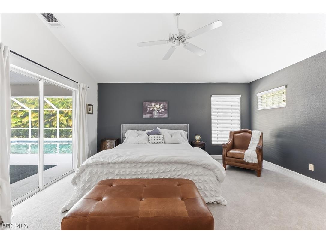 1377 Coconut Drive Fort Myers FL 33901 2026010739 image21