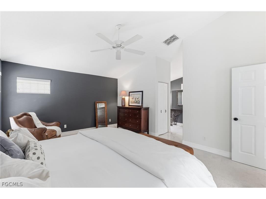1377 Coconut Drive Fort Myers FL 33901 2026010739 image24