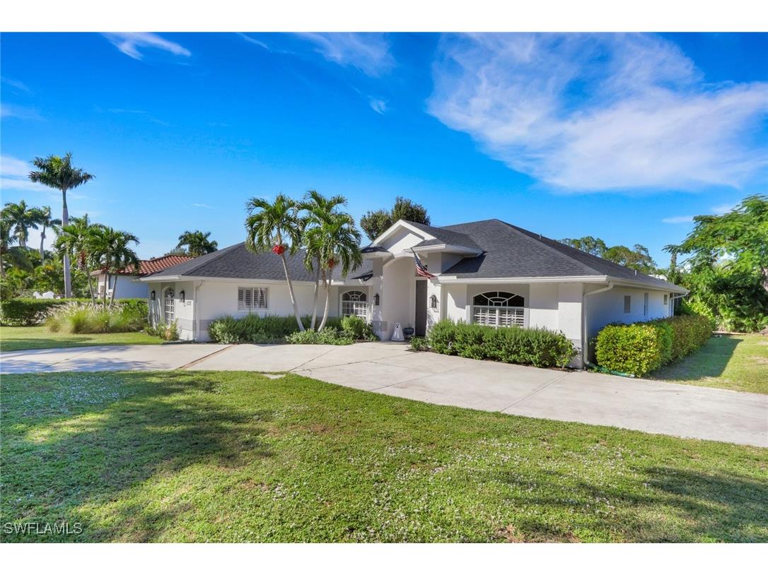 1377 Coconut Drive Fort Myers FL 33901 225077348 image2