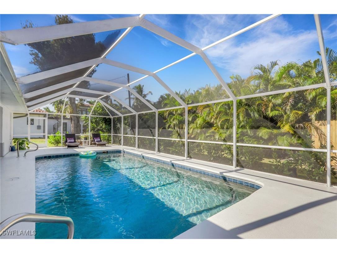 1377 Coconut Drive Fort Myers FL 33901 225077348 image34