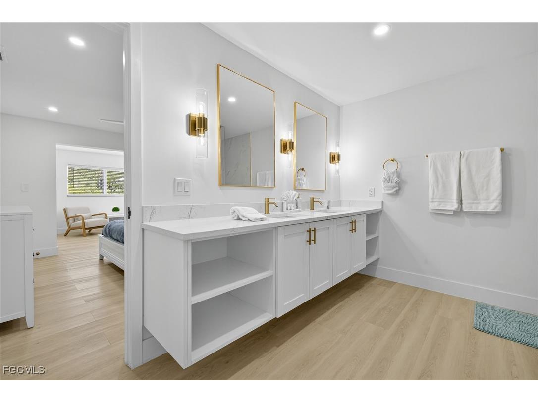 1377 Sand Castle Road Sanibel FL 33957 2025002607 image21