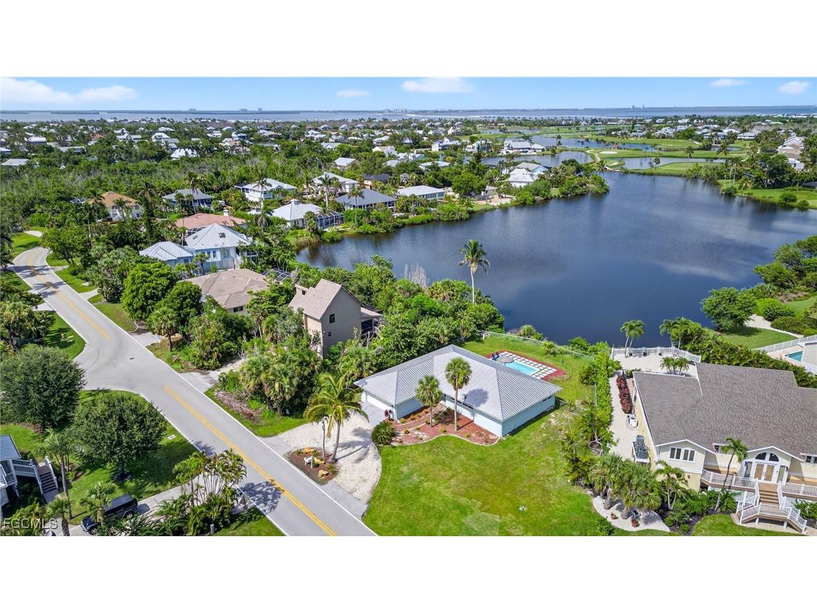 1377 Sand Castle Road Sanibel FL 33957 2025002607 image49