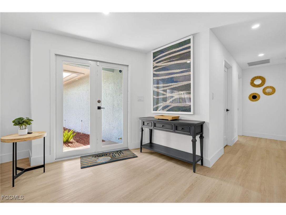 1377 Sand Castle Road Sanibel FL 33957 2025002607 image7