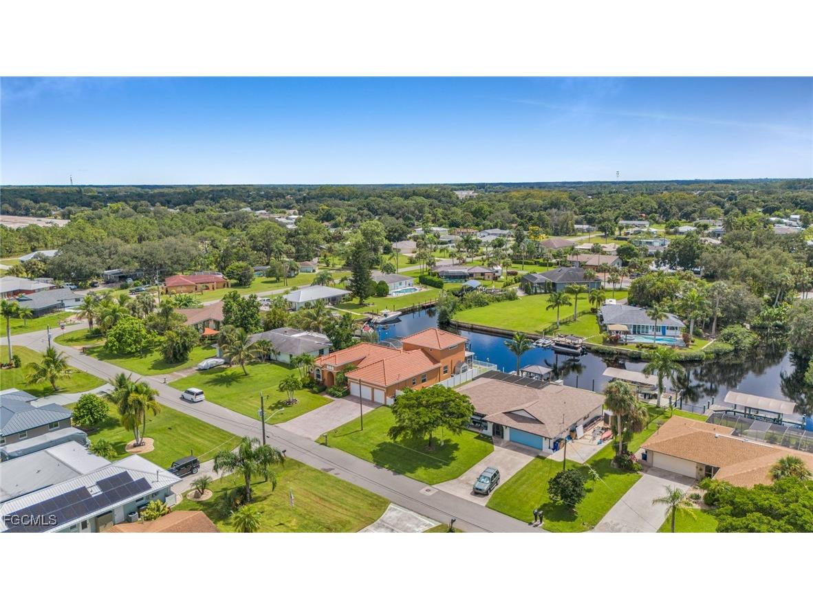 13773 Ox Bow Road Fort Myers FL 33905 2025011642 image9