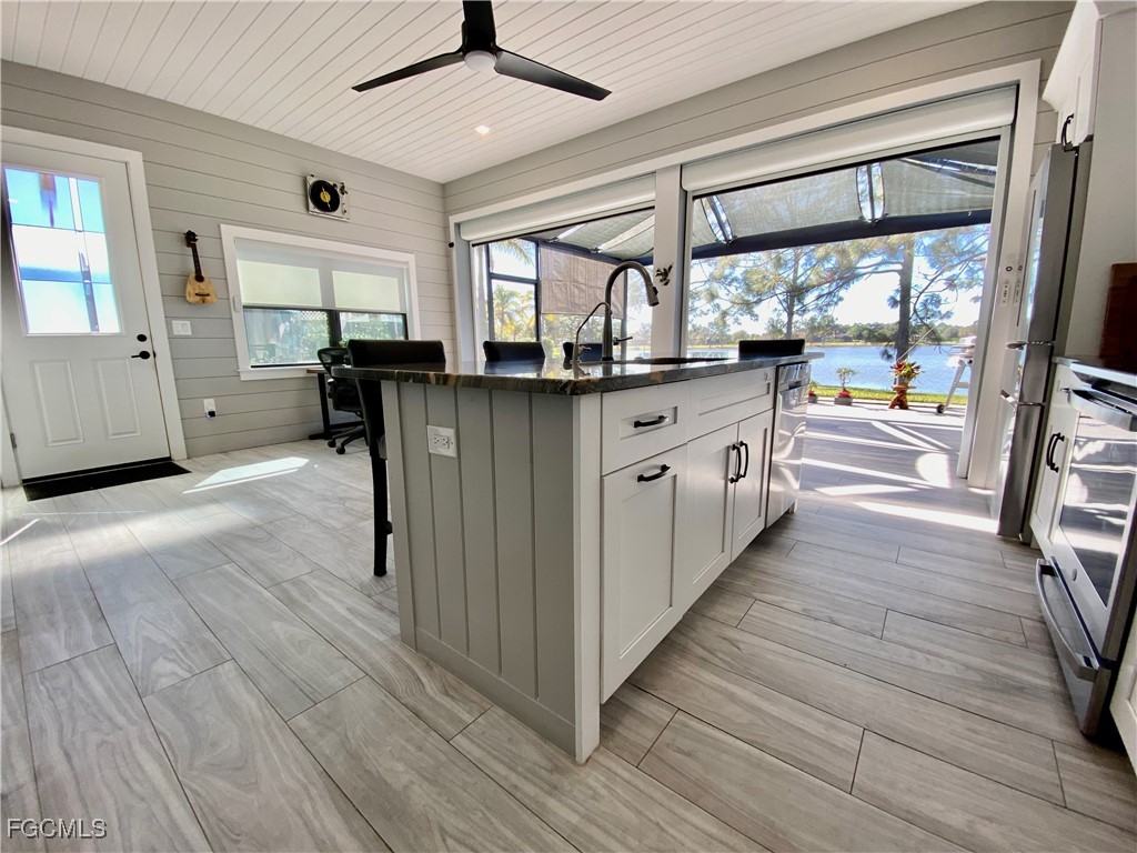 13779 Golden Palms Circle Fort Myers FL 33913 2025009011 image6