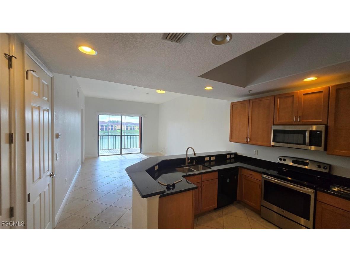13780 Julias Way #1024 Fort Myers FL 33919 2025007776 image11