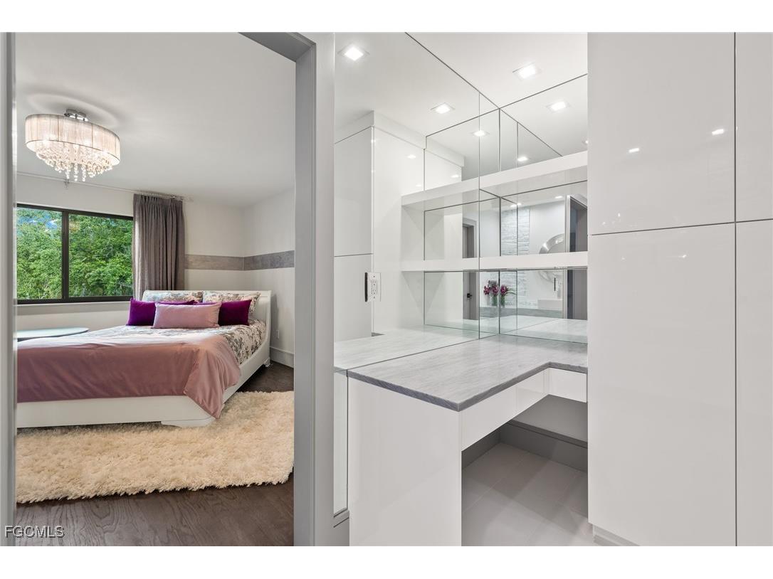 13792 Pine Villa Lane Fort Myers FL 33912 2025022571 image18