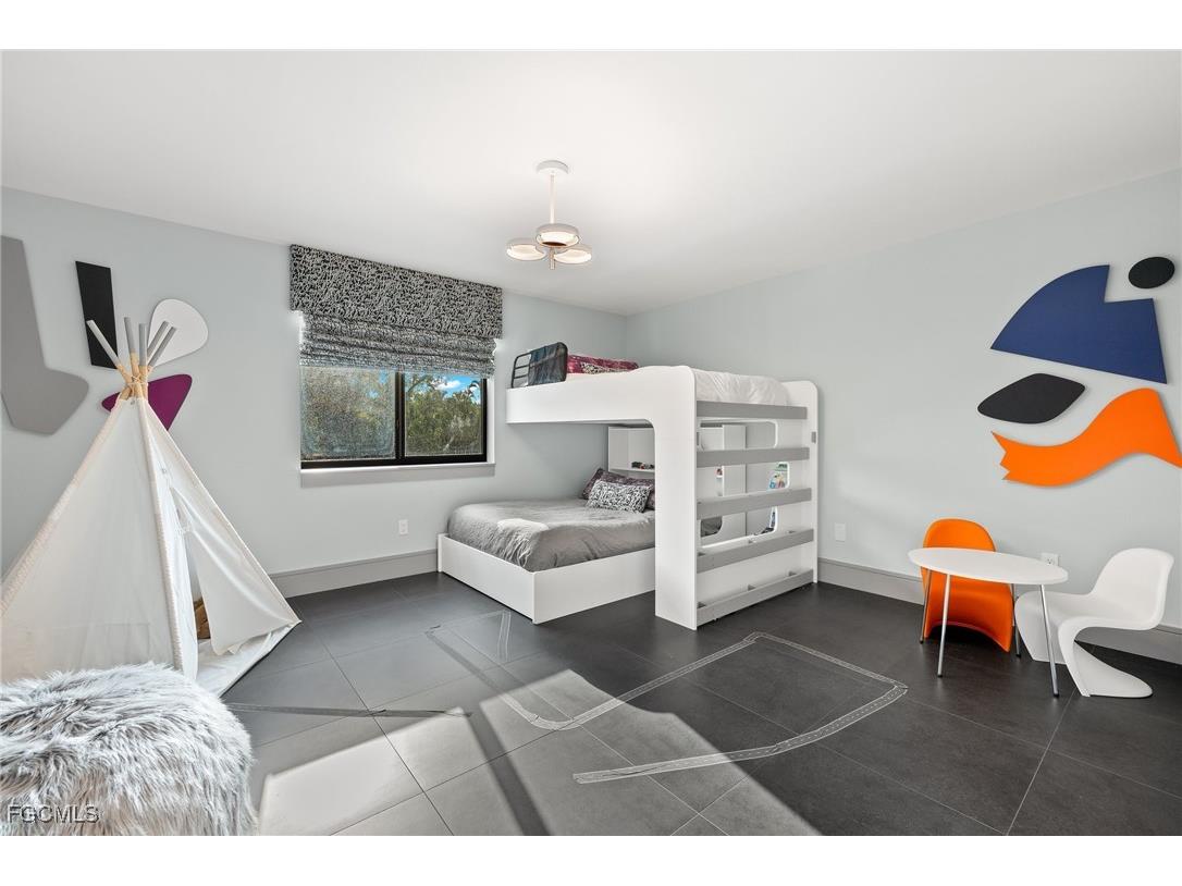 13792 Pine Villa Lane Fort Myers FL 33912 2025022571 image24