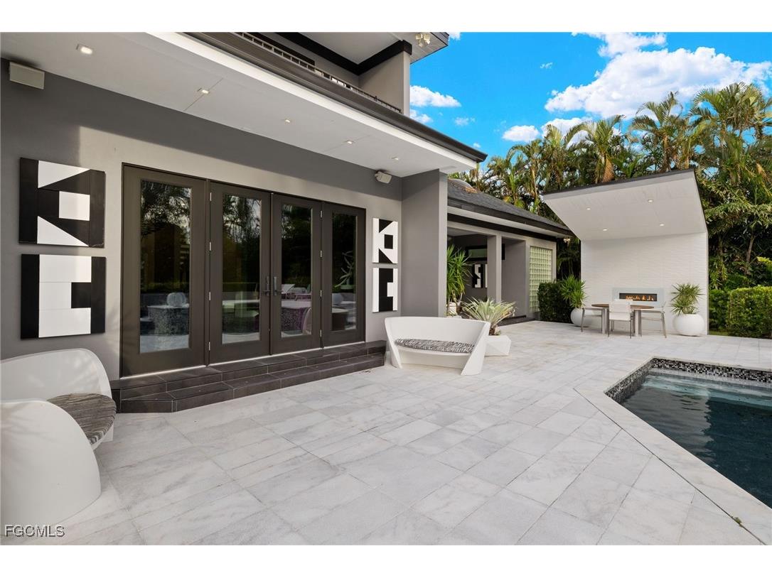 13792 Pine Villa Lane Fort Myers FL 33912 2025022571 image28