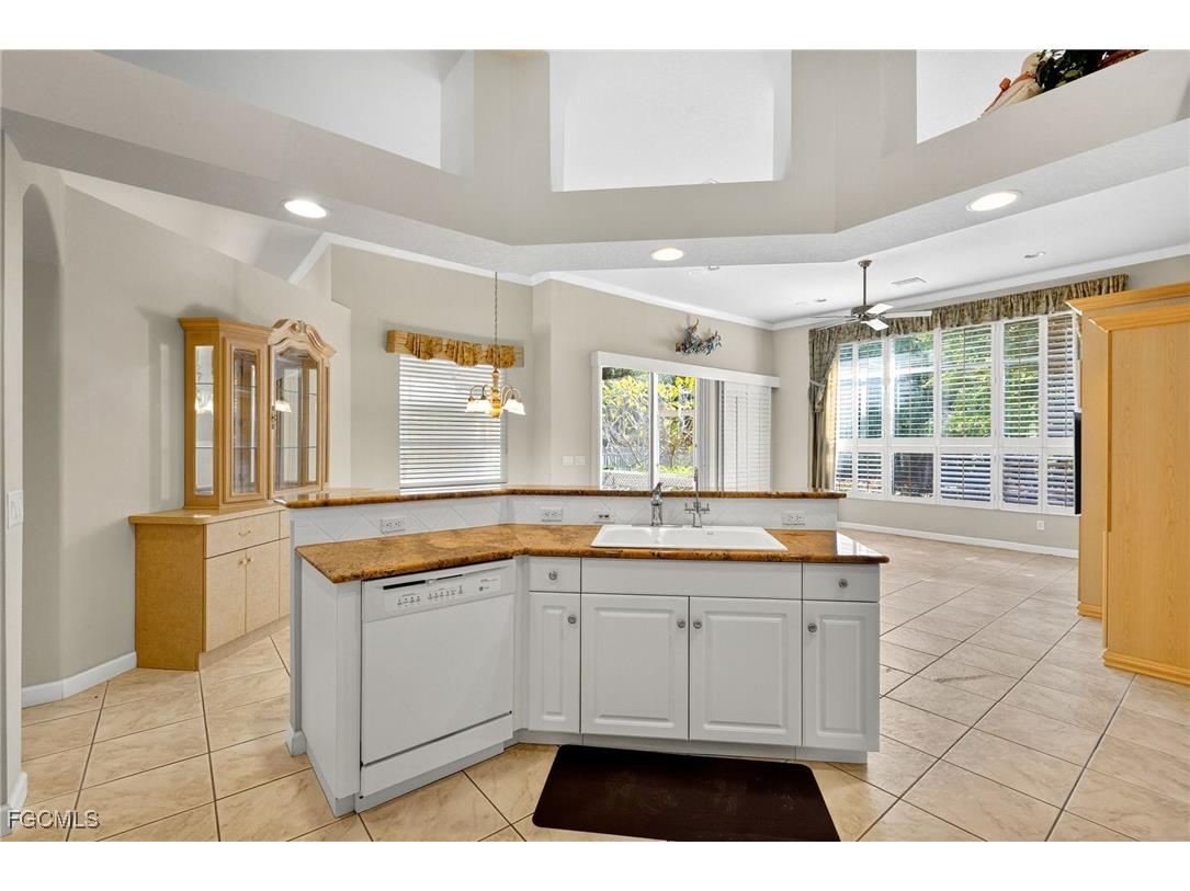 13796 Bald Cypress Circle Fort Myers FL 33907 2025018488 image17