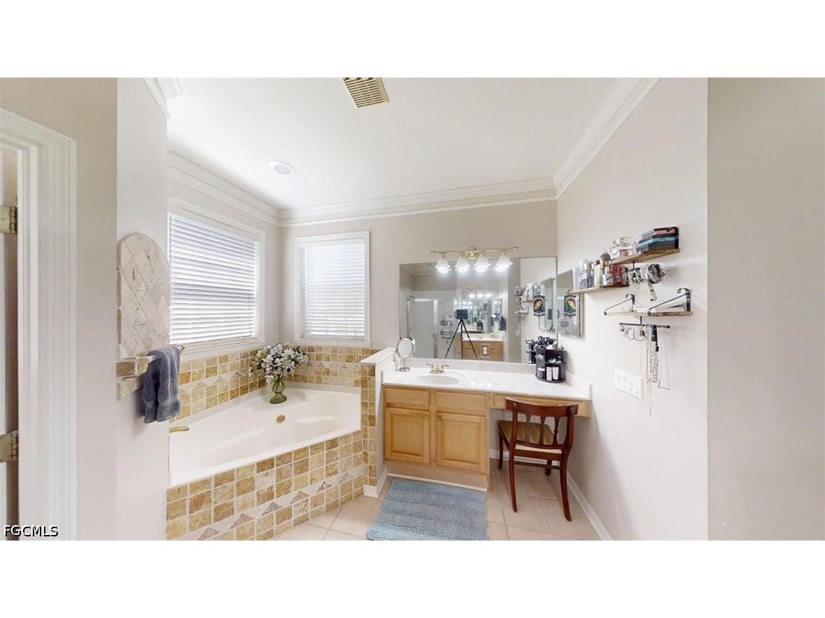 138 Burnt Pine Drive Naples FL 34119 2026014096 image14