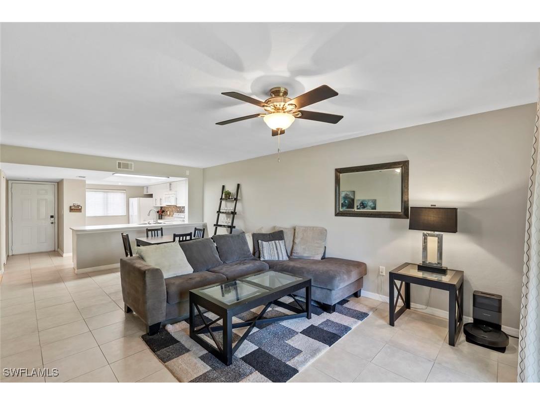 138 Cypress Way E #404 Naples FL 34110 225041160 image14