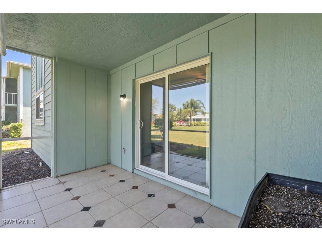 138 Cypress Way E #404 Naples FL 34110 225041160 image18