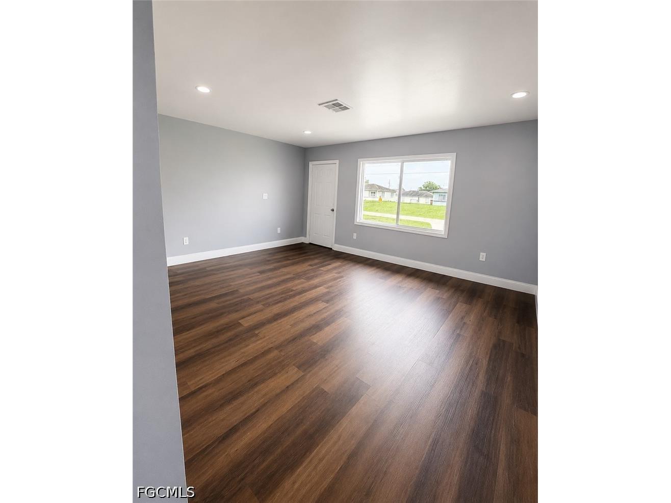 138 Gordon Avenue S Lehigh Acres FL 33973 2026029133 image2