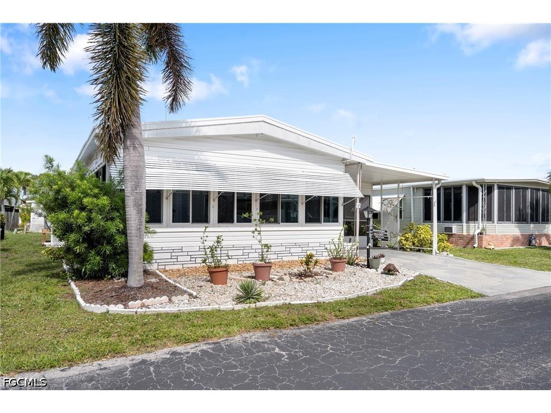 138 Lexington Avenue Fort Myers FL 33908 2026023087 image24