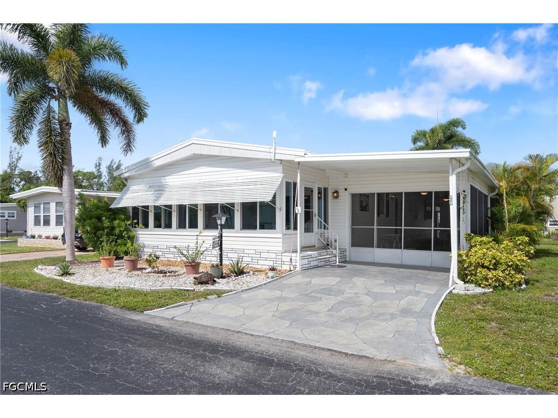 138 Lexington Avenue Fort Myers FL 33908 2026023087 image25