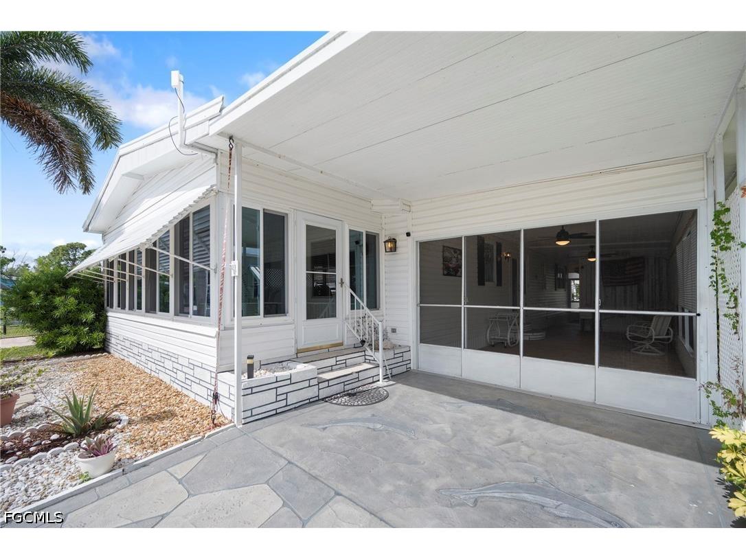 138 Lexington Avenue Fort Myers FL 33908 2026023087 image26