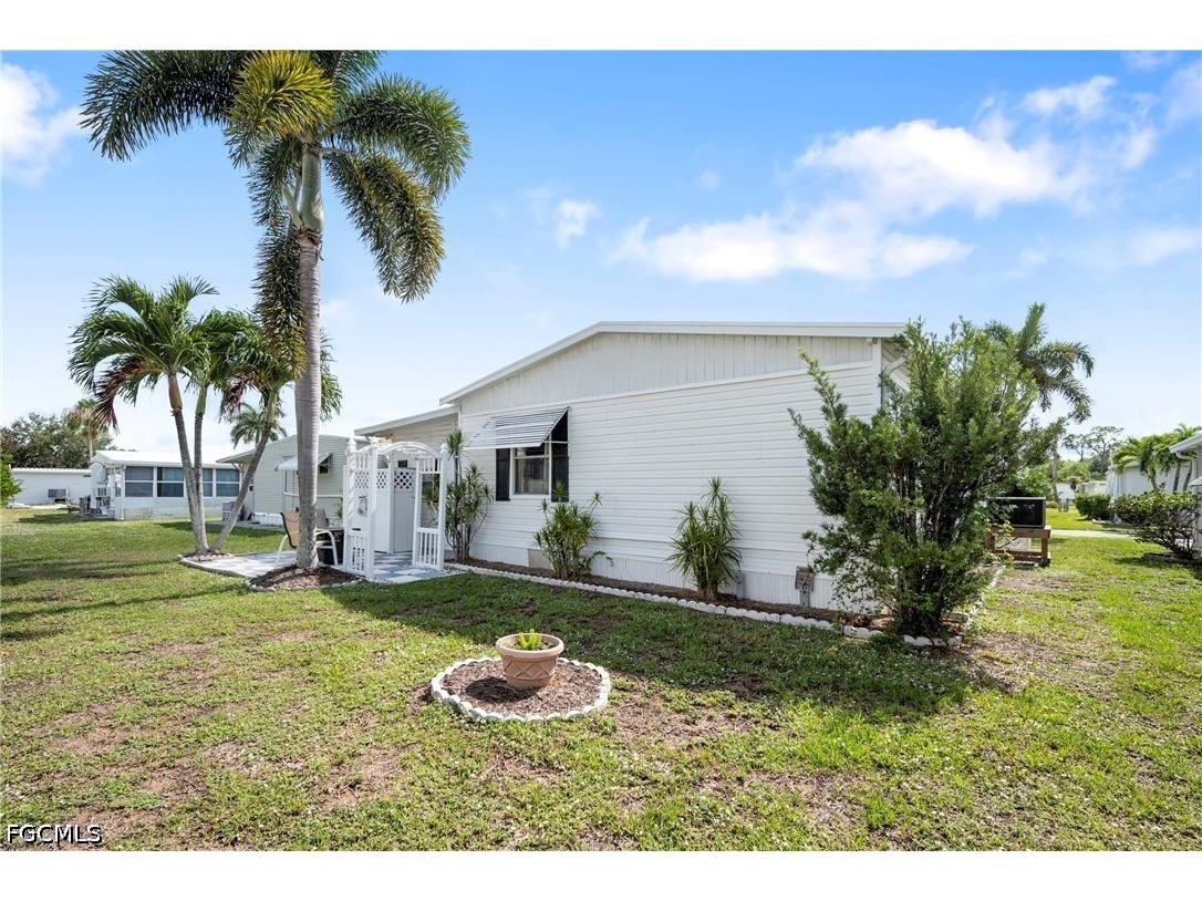 138 Lexington Avenue Fort Myers FL 33908 2026023087 image29