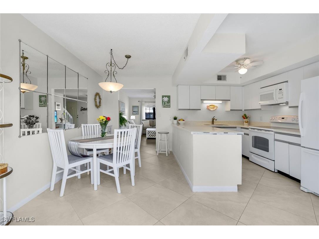 138 Marco Villas Drive #V5 Marco Island FL 34145 225077227 image4