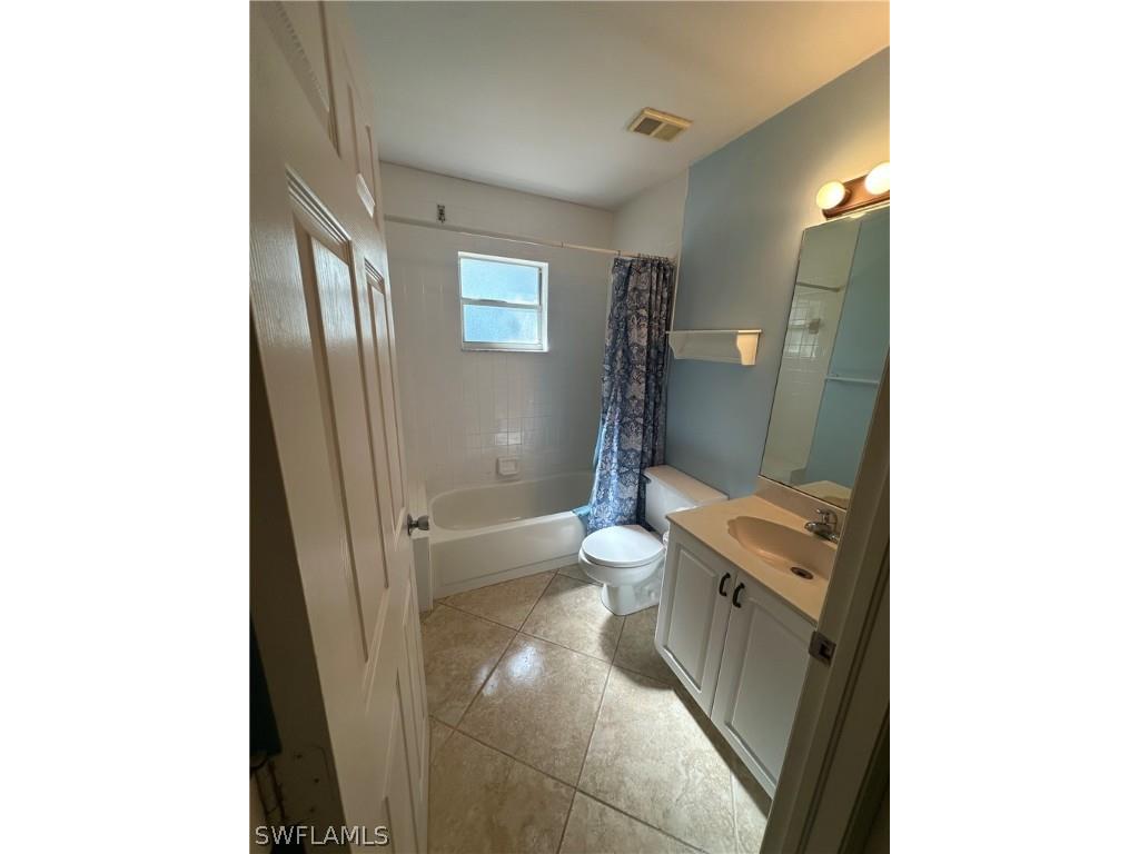 138 Pebble Shores Drive #8 Naples FL 34110 225046347 image16