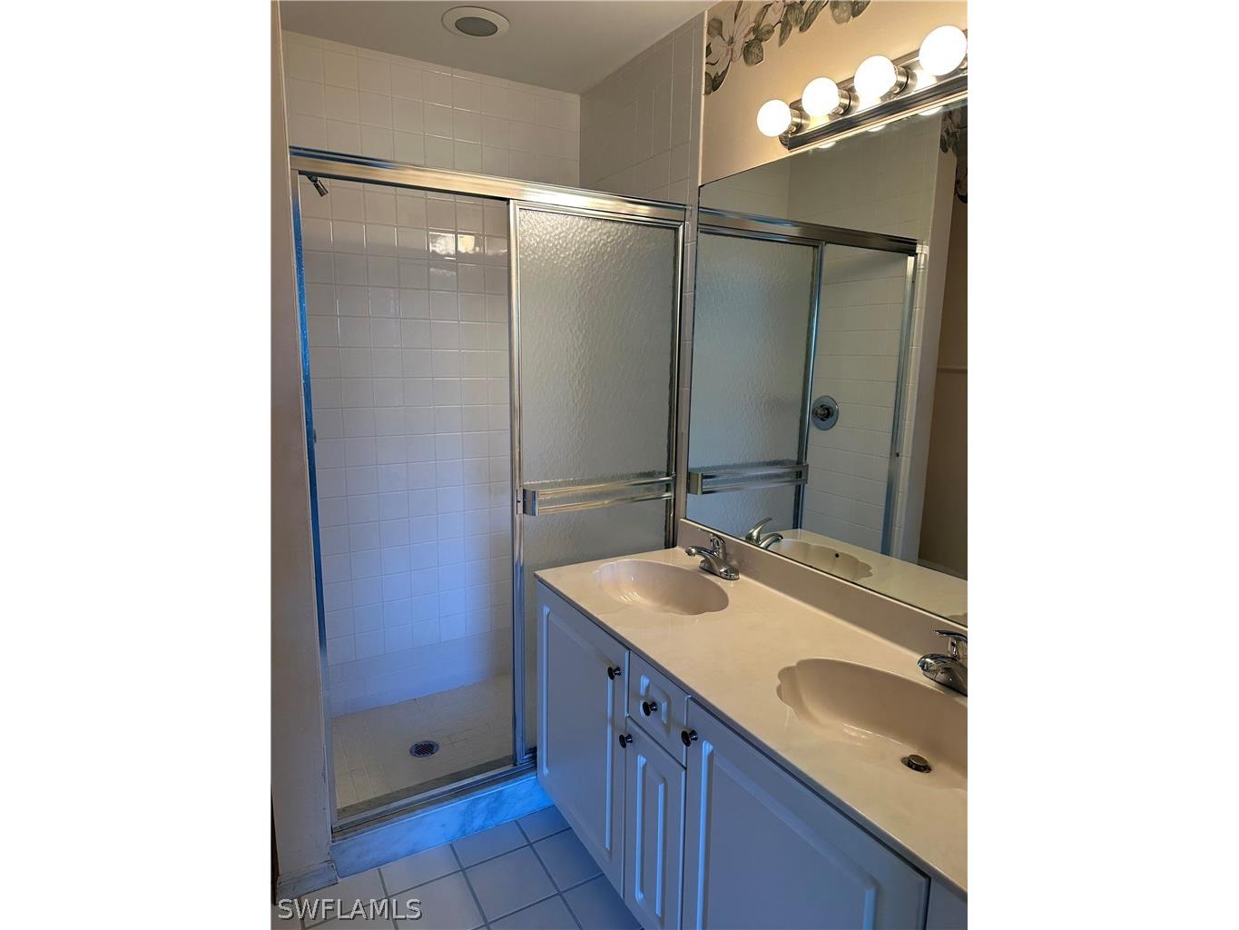 138 Pebble Shores Drive #8 Naples FL 34110 225046347 image22