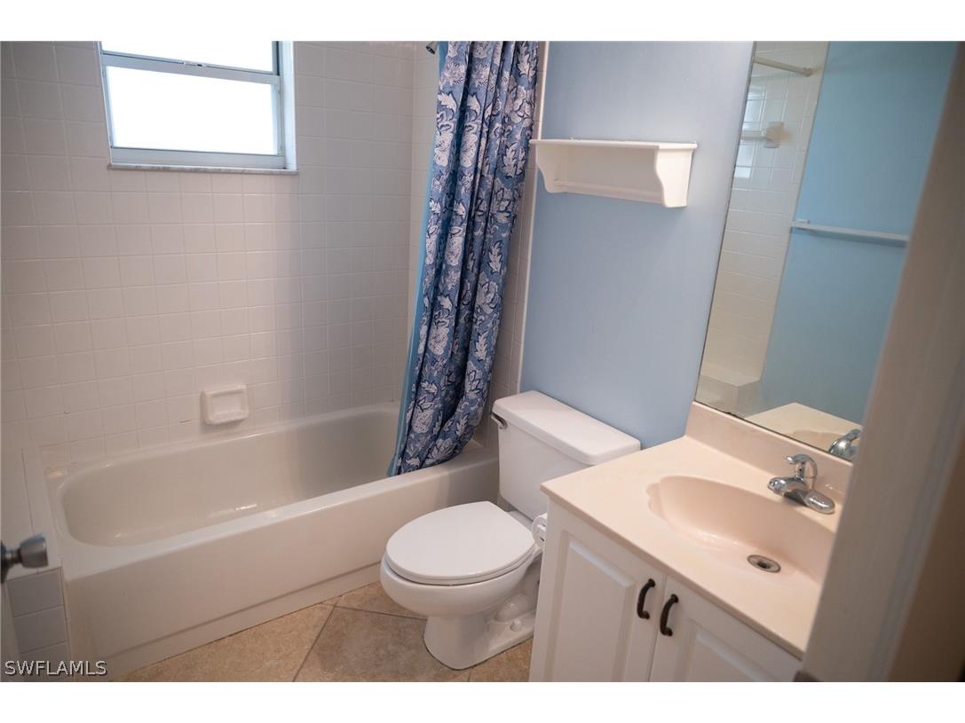 138 Pebble Shores Drive #8 Naples FL 34110 225046347 image28