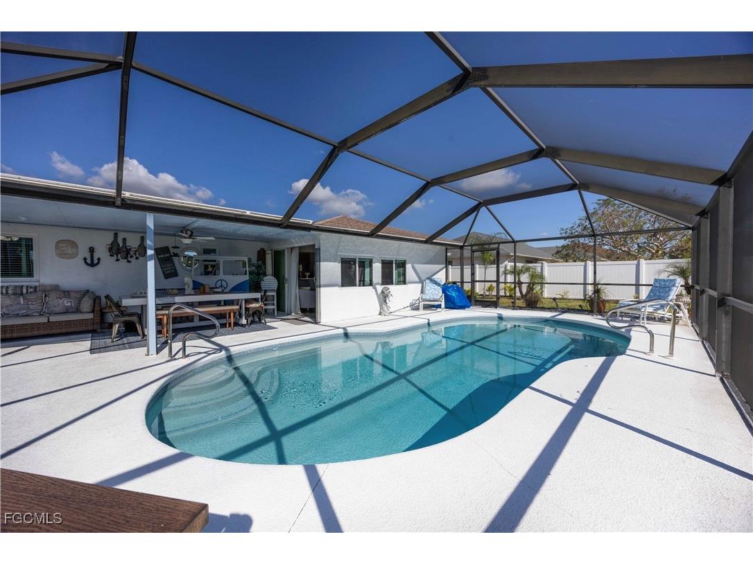 138 SE 18th Terrace Cape Coral FL 33990 2026001077 image25