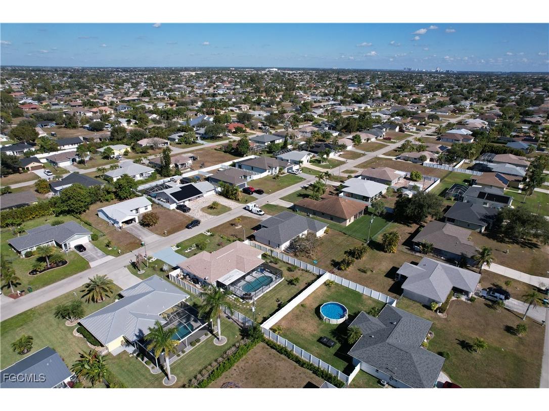 138 SE 18th Terrace Cape Coral FL 33990 2026001077 image35