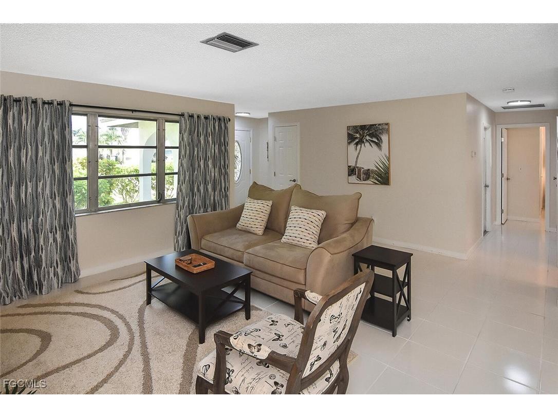 138 SE 30th Street Cape Coral FL 33904 2025010521 image17