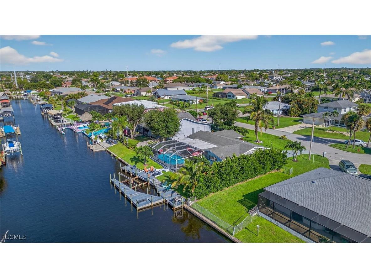 138 SE 40th Street Cape Coral FL 33904 2025005397 image5