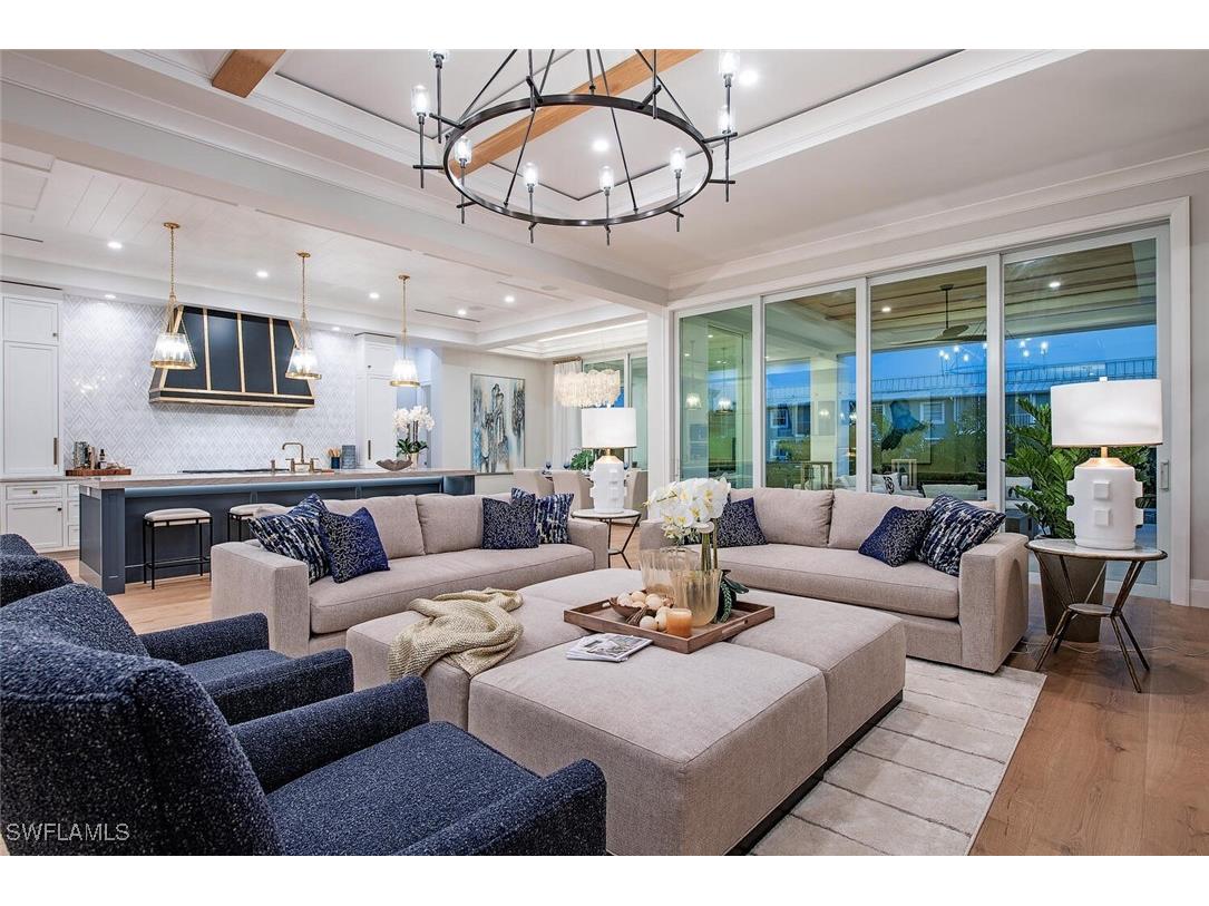 1380 Pelican Avenue Naples FL 34102 225041921 image2