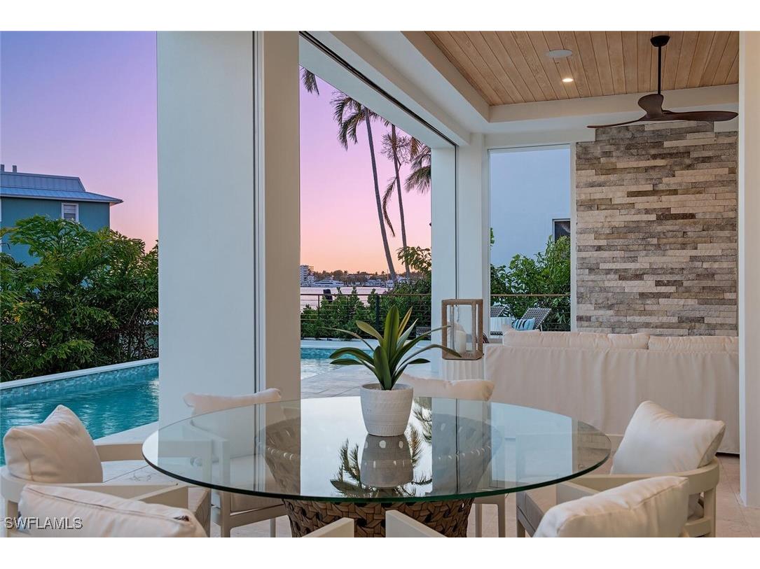 1380 Pelican Avenue Naples FL 34102 225041921 image21