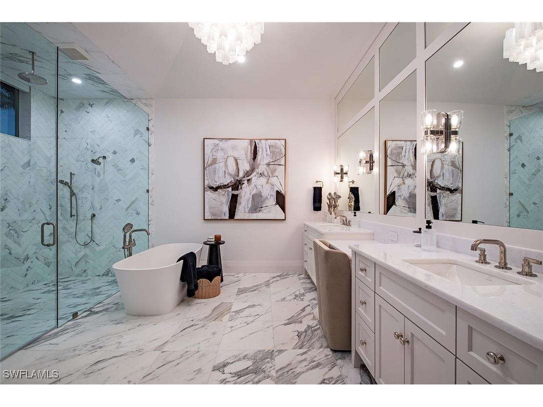 1380 Pelican Avenue Naples FL 34102 225041921 image8