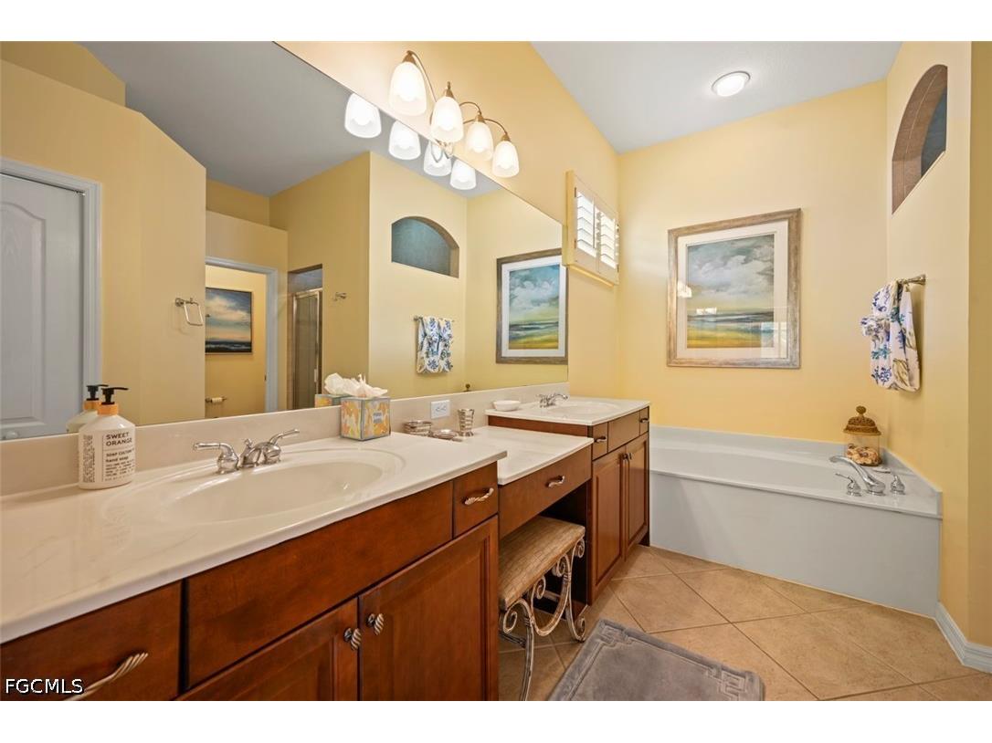 13800 Farnese Drive Estero FL 33928 2026016883 image23