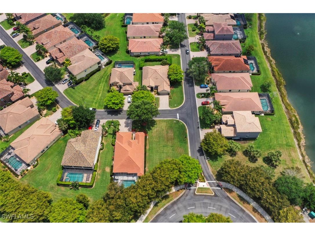 13800 Farnese Drive Estero FL 33928 225075381 image35