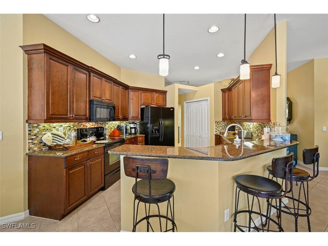 13800 Farnese Drive Estero FL 33928 225075381 image7