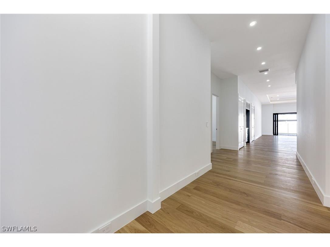 1381 Trail Terrace Drive Naples FL 34103 225078279 image3