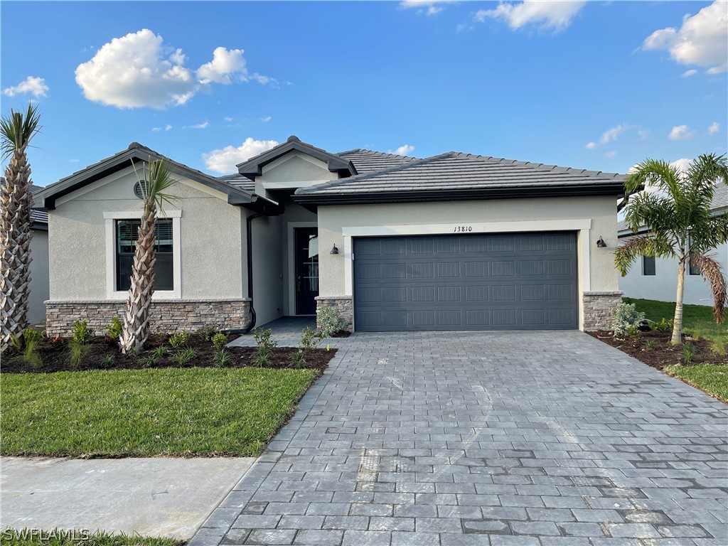 13810 Pine Lodge Lane Fort Myers FL 33913 224026470 image1