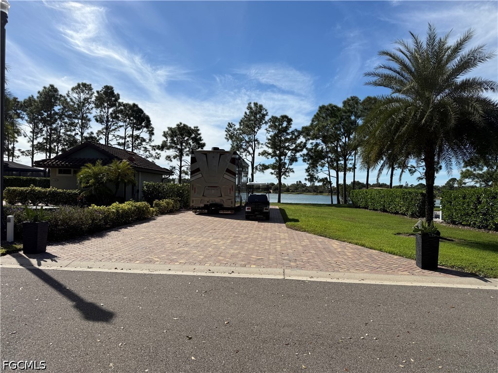 13815 Golden Palms Circle Fort Myers FL 33913 2026018807 image1