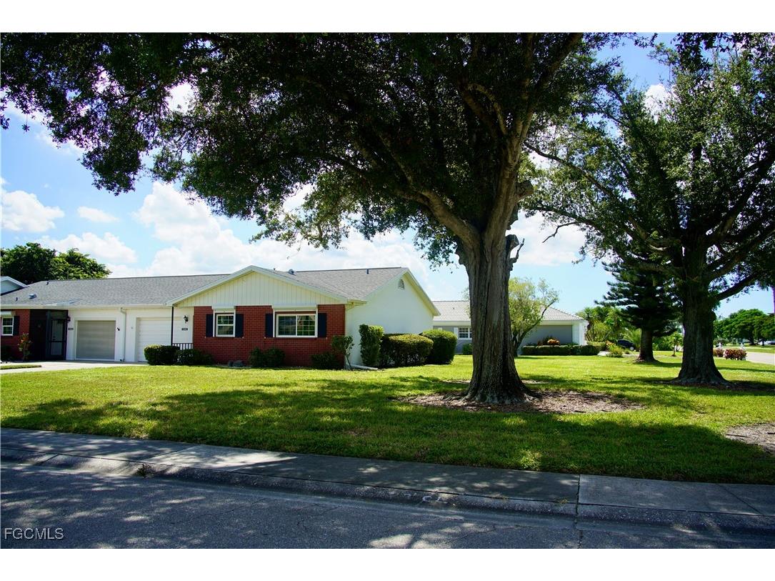 1382 Myerlee Country Club Boulevard Fort Myers FL 33919 2025012440 image1