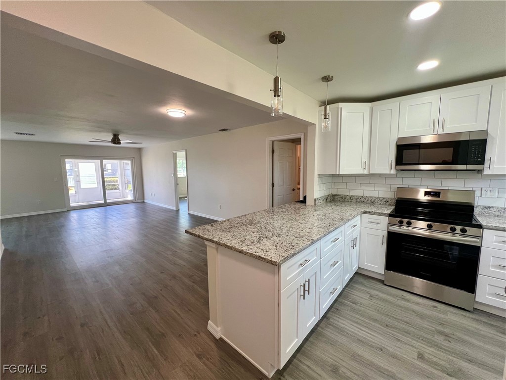 1382 Myerlee Country Club Boulevard Fort Myers FL 33919 2025012440 image5