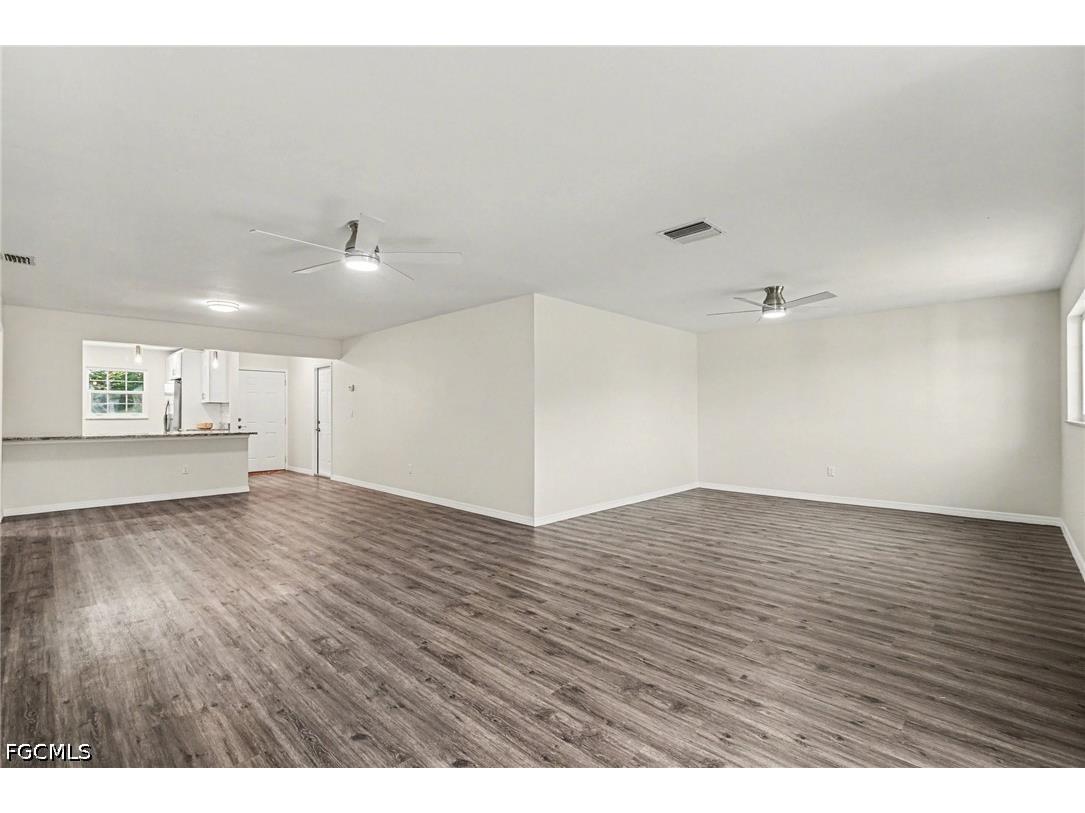 1382 Myerlee Country Club Boulevard Fort Myers FL 33919 2026019234 image2